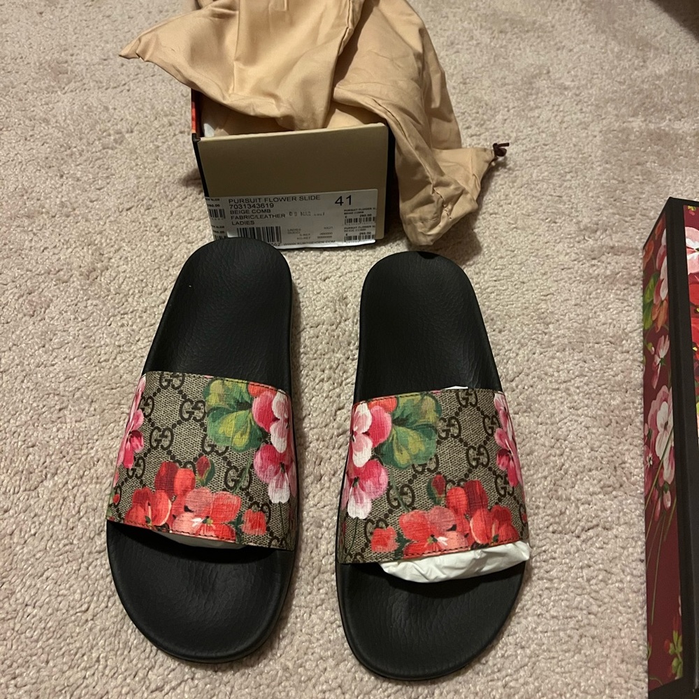 Gucci slides
